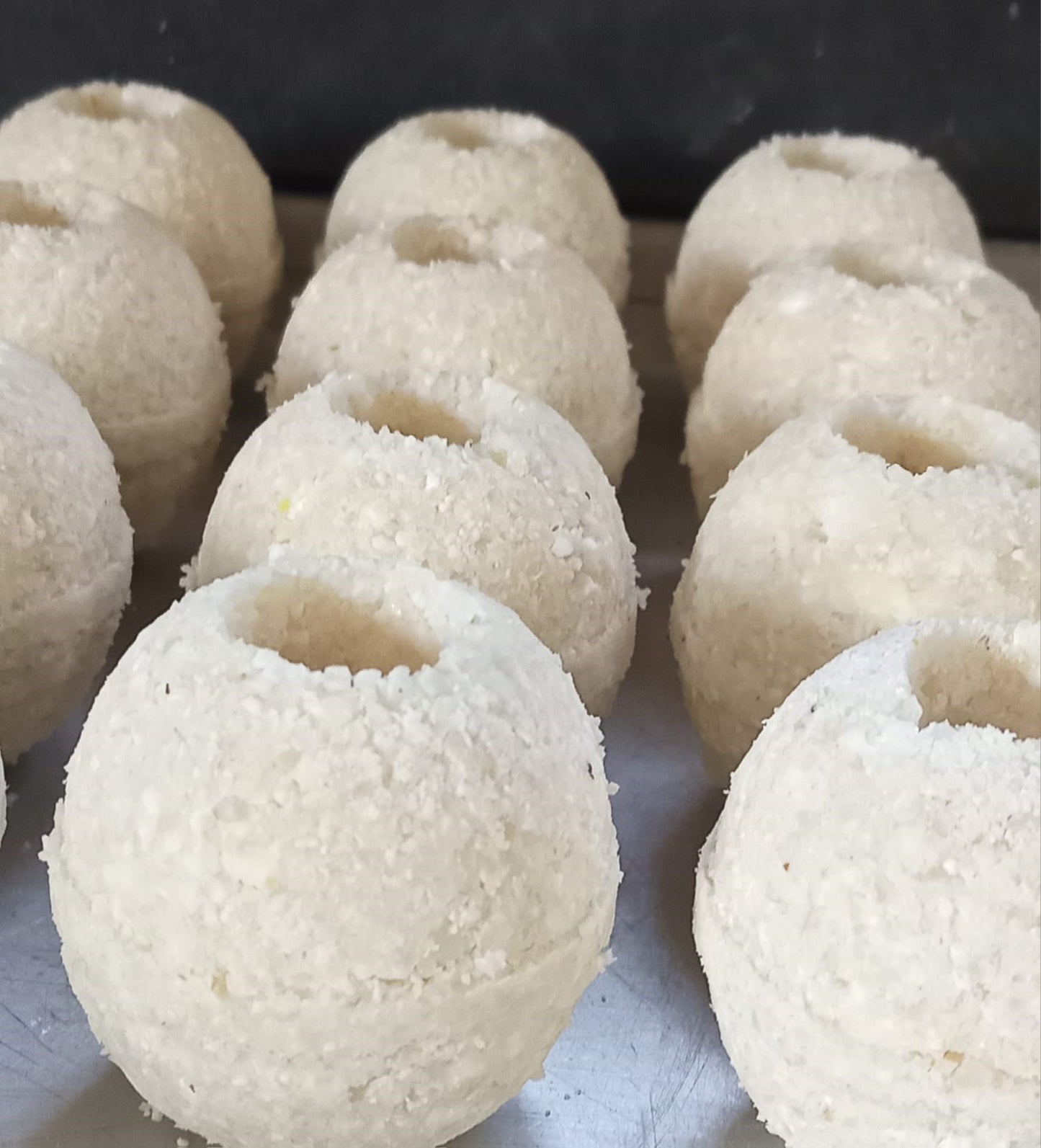 EZ Balls - Pearls - 20 Pack